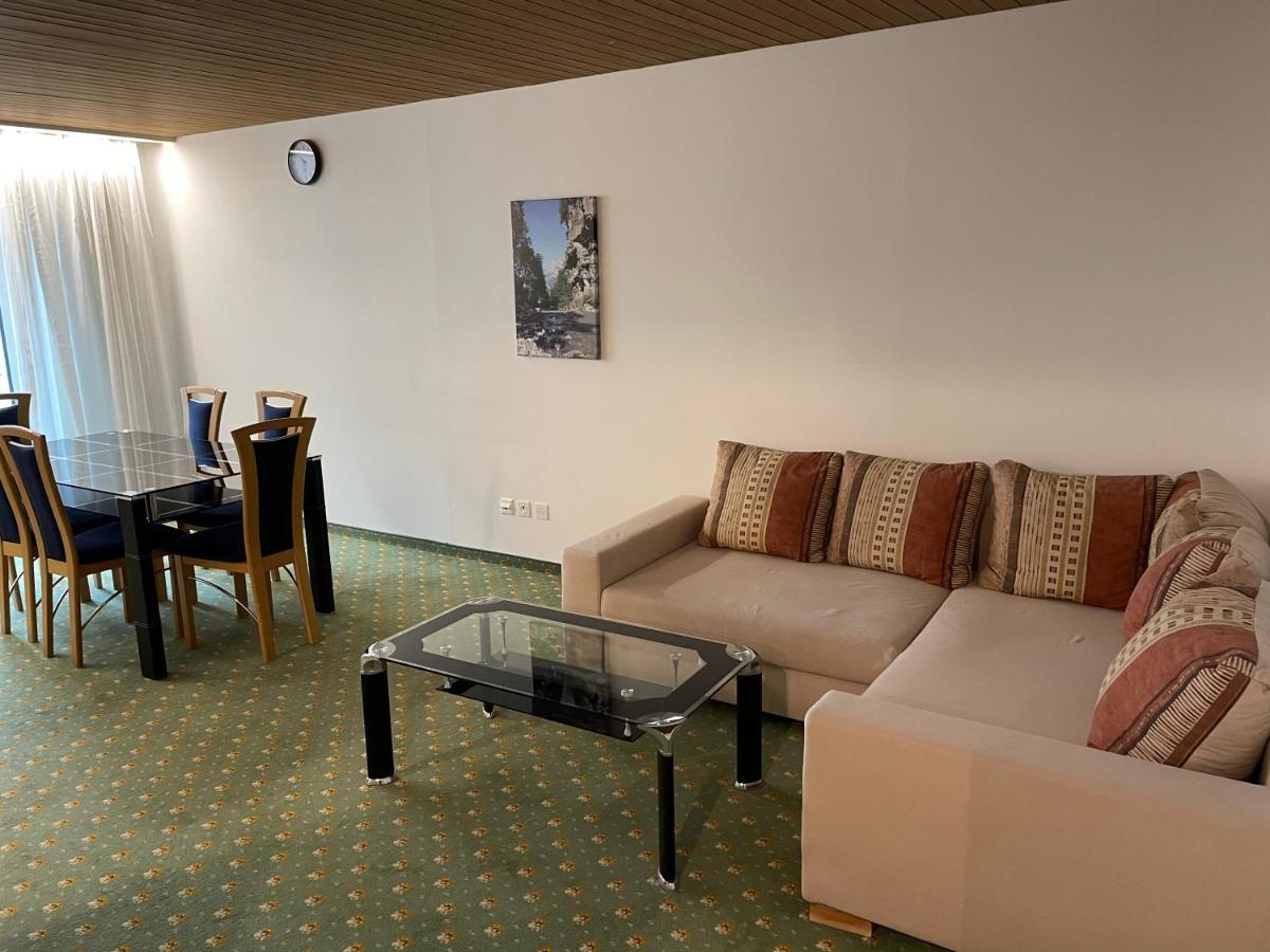 Neptun 3 - Im Zentrum Von Bad Ragaz, Mit Kl. Balkon Exterior photo